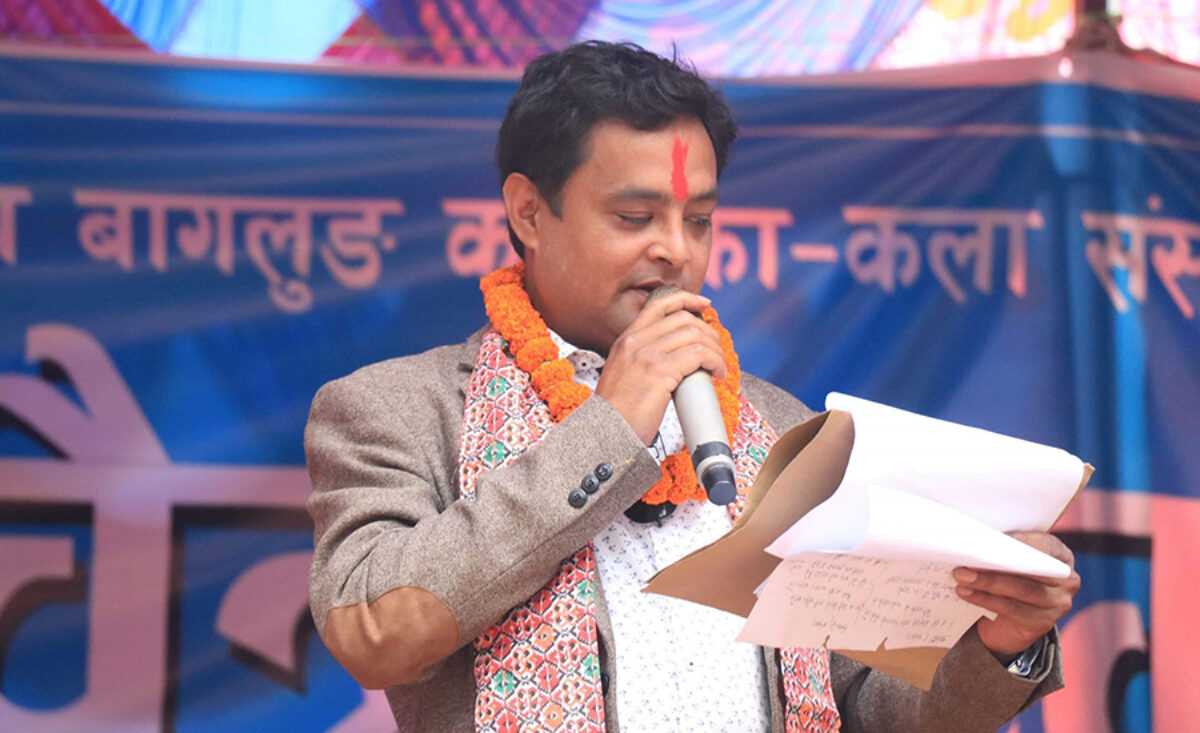 लोक दोहोरी गीत प्रतिष्ठान बाट बाहिरिएको गायक बिष्णु खत्रीको घोषणा, उहाँको नया कदमका लागि शुभकामना : अध्यक्ष बिजी