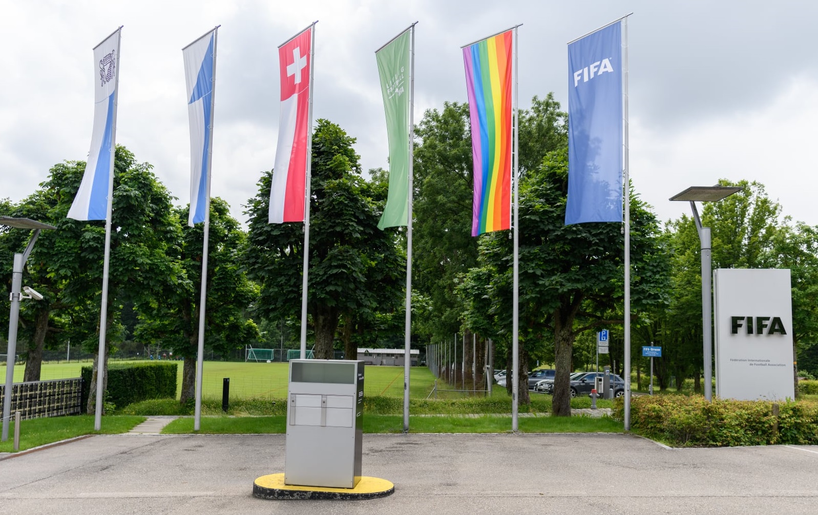 फिफाले गर्‍यो यूएईमा हुने विश्वकप स्थगित