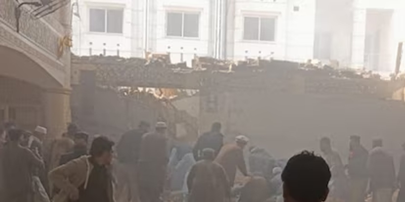 पाकिस्तानमा बम विस्फोटः मृतकको संख्या ५४ पुग्यो, आक्रमणको चौतर्फी निन्दा