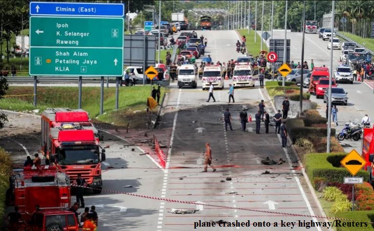 मलेसियामा विमान दुर्घटना, १० जनाको मृत्यु