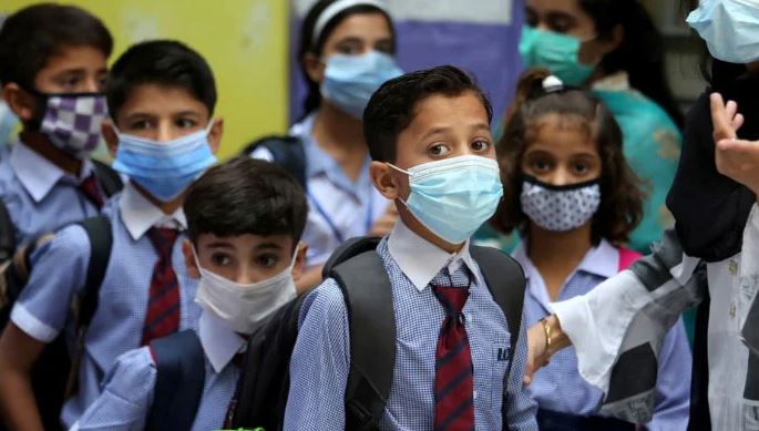 पाकिस्तानको पञ्जाबमा आँखा पाक्ने समस्या देखिएपछि विद्यालय बन्द