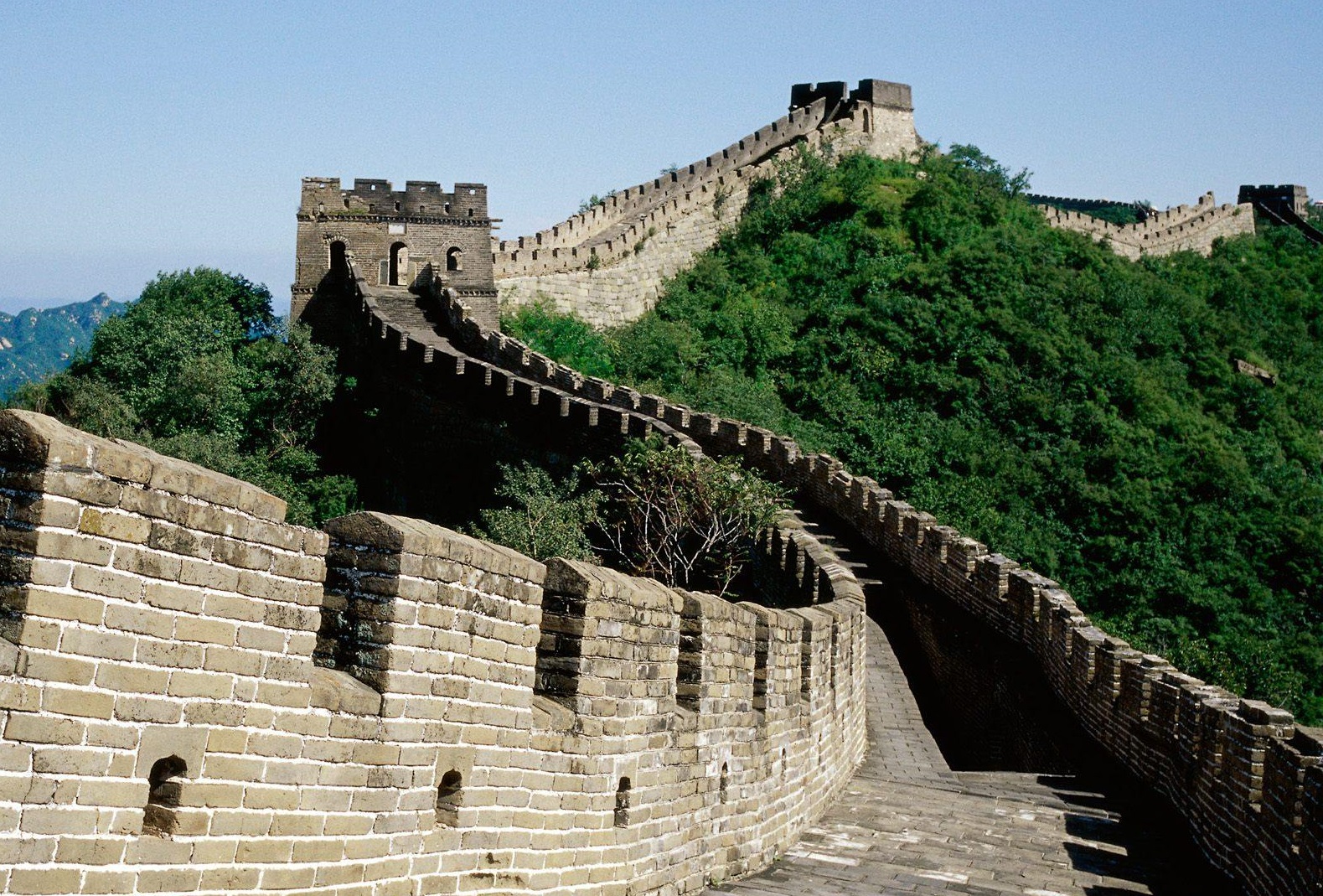 चीनको ग्रेटवाल कसले किन भत्कायो ?