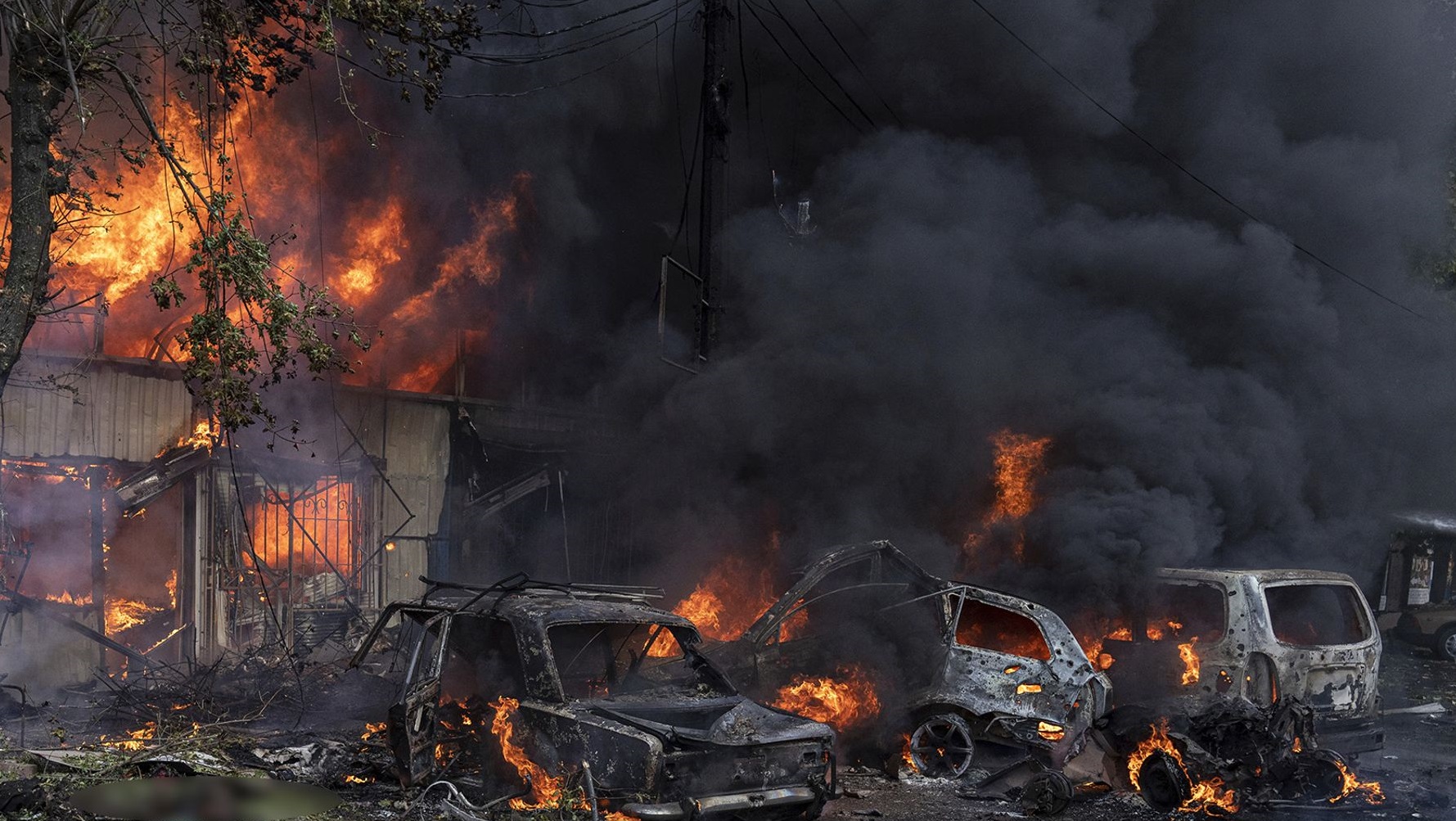पूर्वी युक्रेनमा रुसी आक्रमण, १६ जनाको मृत्यु