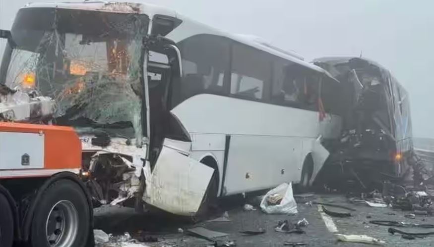 ब्राजिलमा बस र ट्रक ठोक्किँदा कम्तीमा २५ जनाको मृत्यु