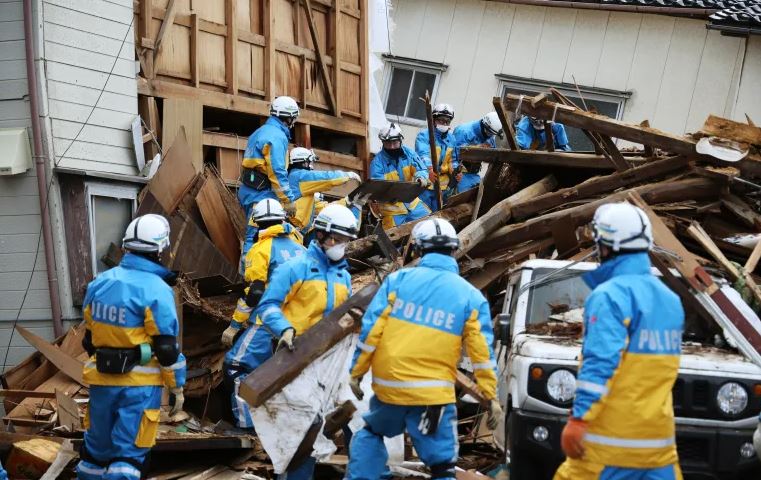 जापान भूकम्पमा मृत्यु हुनेको संख्या ९२ पुग्यो, २४२ जना अझै बेपत्ता