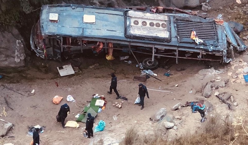 कपिलवस्तुमा बस दुर्घटना, १० जनाको मृत्यु