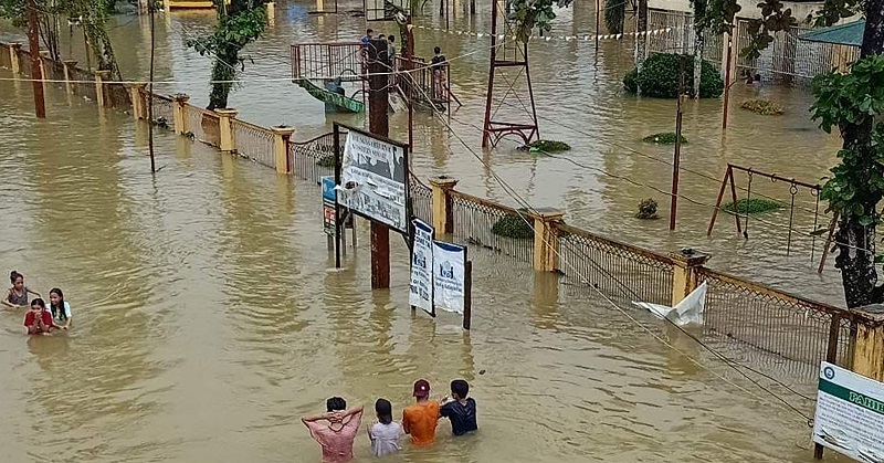 फिलिपिन्समा पहिरो : ६० घण्टापछि एक बालिकाको ‘चामत्कारिक’ उद्धार