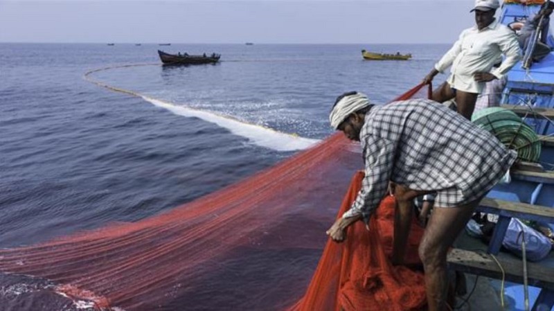 श्रीलङ्काको समुद्री इलाकाबाट २१ जना भारतीय मछुवा पक्राउ