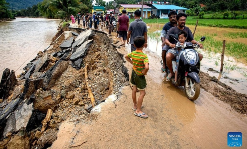 इन्डोनेसियामा बाढी–पहिरोः १९ जनाको मृत्यु, ७ बेपत्ता