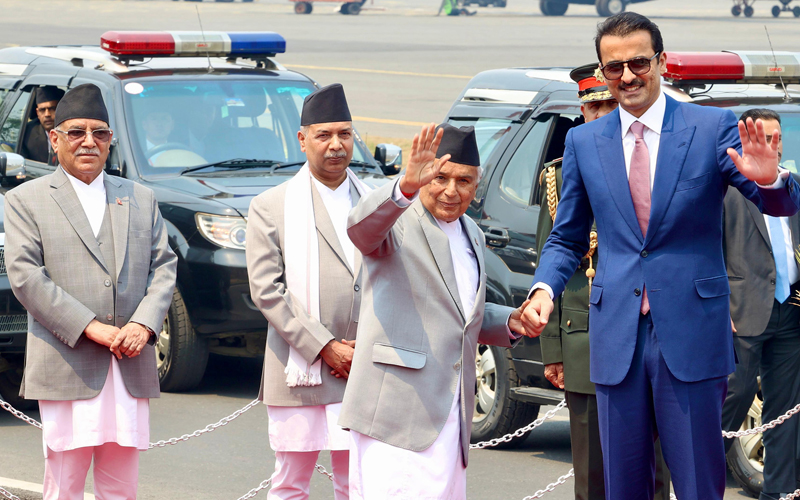 कतारका राजा थानी स्वदेश फिर्ता