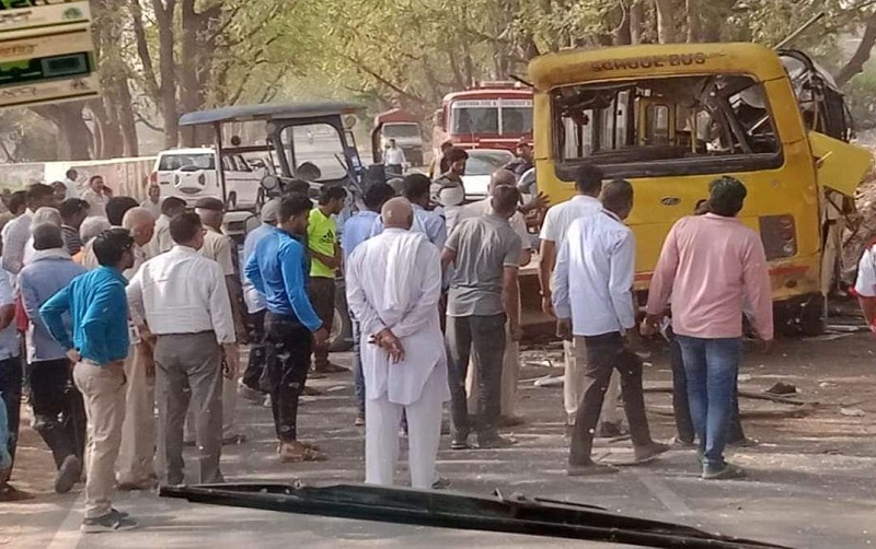 भारतमा स्कुल बस दुर्घटना, ६ विद्यार्थीको मृत्यु