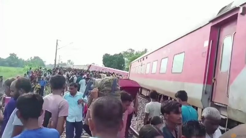 भारतमा रेल दुर्घटनाः २ जनाको मृत्यु, ३५ घाइते