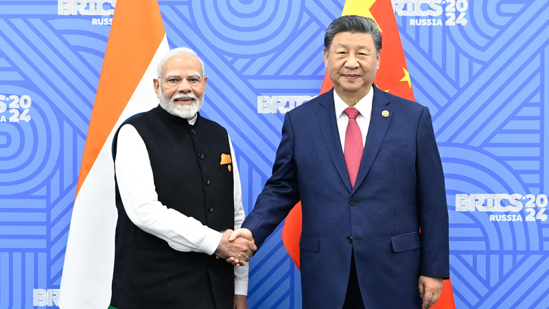 चिनियाँ राष्ट्रपति सी र भारतीय प्रधानमन्त्री मोदीबीच भेटवार्ता