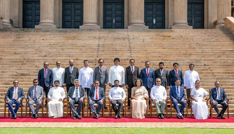 श्रीलङ्काका नयाँ मन्त्रीहरूले लिए शपथ