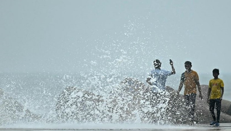 श्रीलङ्कामा आँधीबाट ४ बालबालिकाको मृत्यु