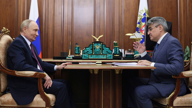 रुसका राष्ट्रपति पुटिन र न्यु पिपल्स पार्टीका नेता अलेक्सीबीच भेटवार्ता​