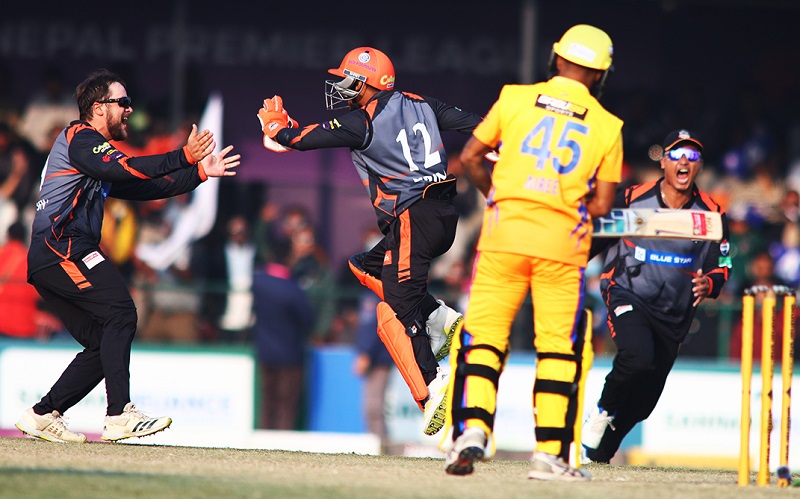 सुदूरपश्चिमको अपराजित यात्रामा चितवनले लगायो ब्रेक