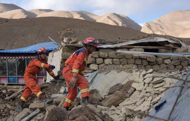 चीनको डिङ्ग्री भूकम्प : मृत्यु हुनेको संख्या १२६ पुग्यो, ६४६ पराकम्पन