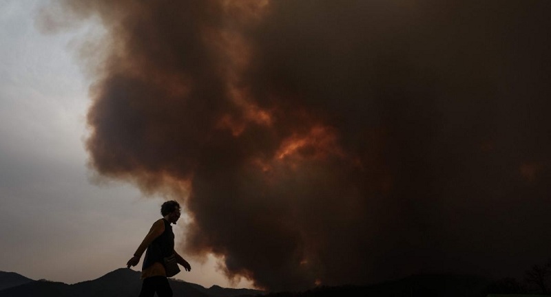 दक्षिण कोरियामा डढेलो निभाउन हेलिकप्टर र सेना परिचालन