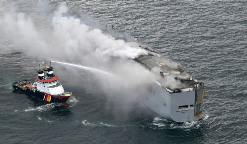 कङ्गोमा इन्धन बोकेको डुङ्गामा आगलागी, मृत्यु हुनेको संख्या १४८ पुग्यो