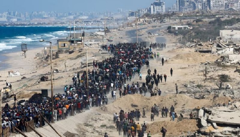 इजरायल-हमासबीच युद्धविरामपछि घर फर्किंदै गाजावासी ​