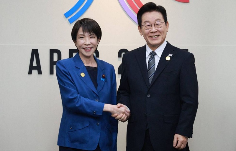 जापानी प्रधानमन्त्री र दक्षिण कोरियाली राष्ट्रपतिबीच भेटवार्ता